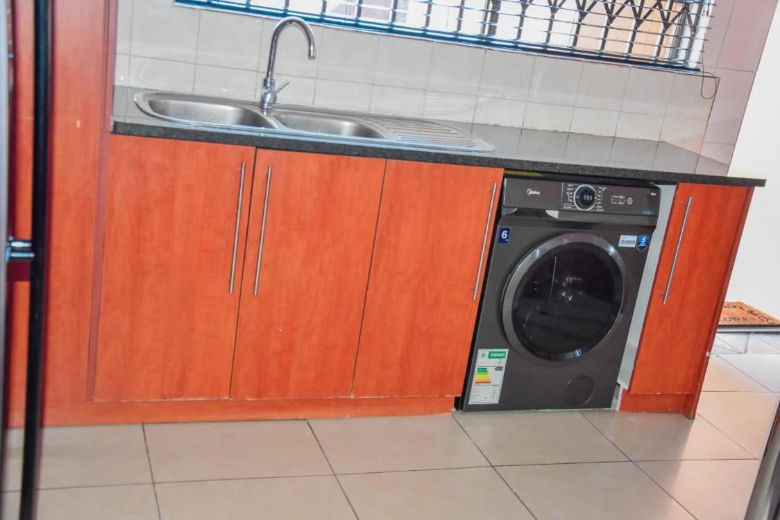 Holiday home Modern And Executive 2 Bedroom Townhouse Bloemfontein